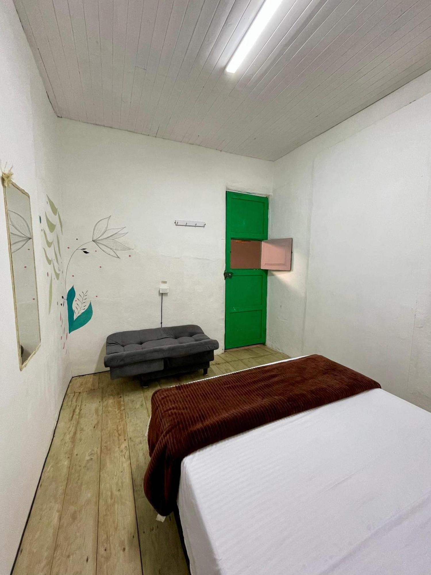 Origen Hostel Jardín Zewnętrze zdjęcie
