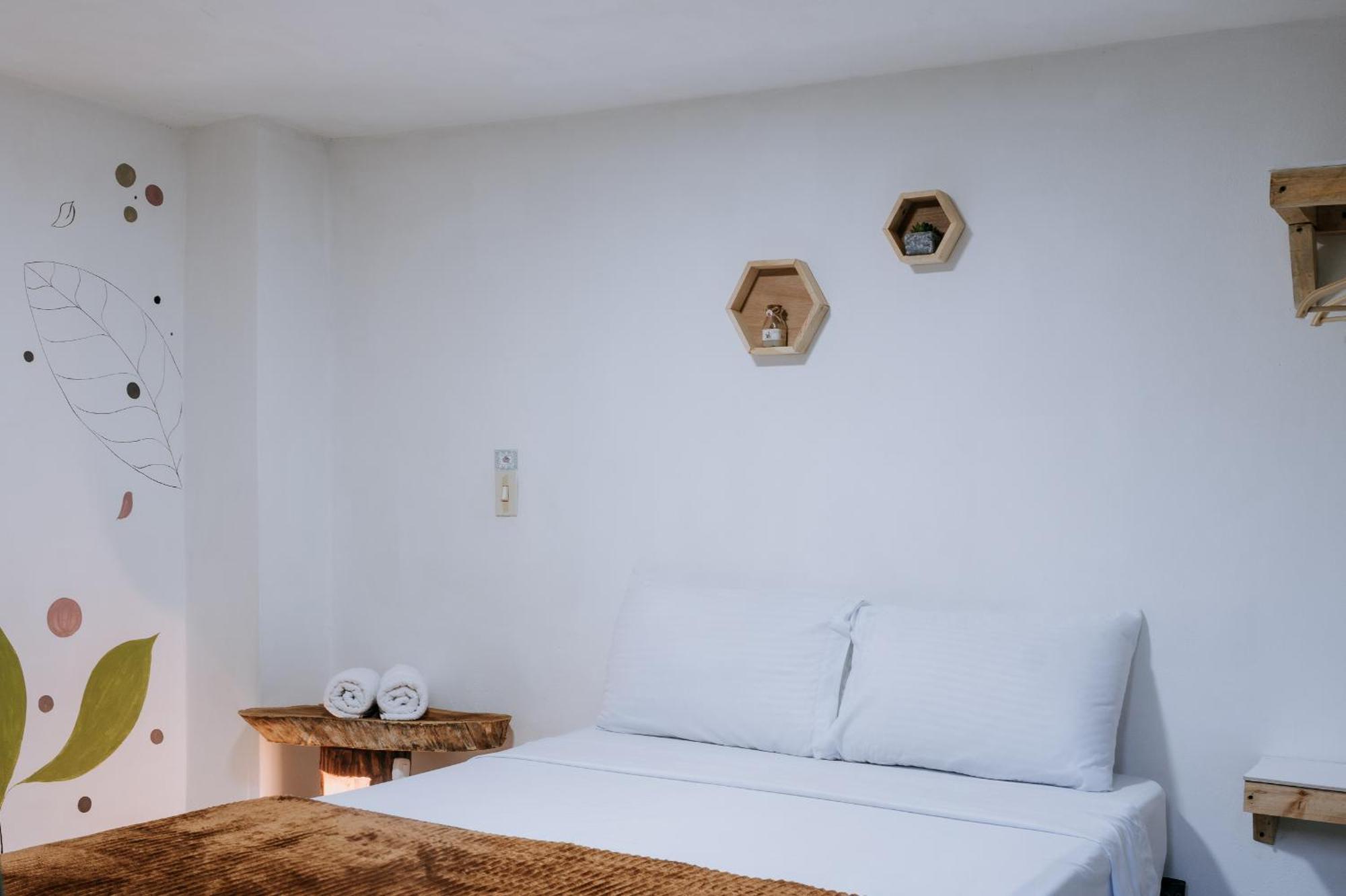 Origen Hostel Jardín Zewnętrze zdjęcie