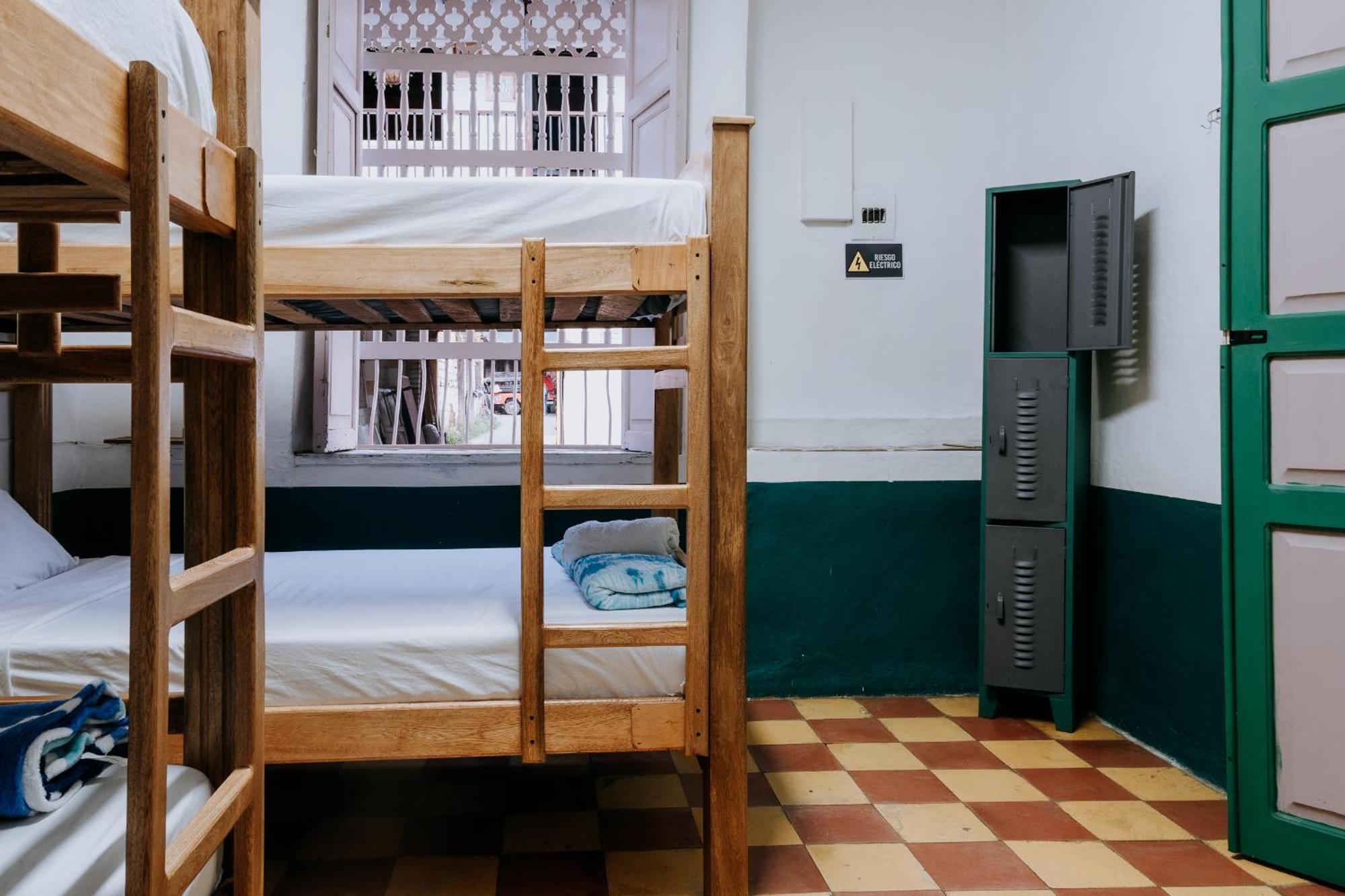 Origen Hostel Jardín Zewnętrze zdjęcie